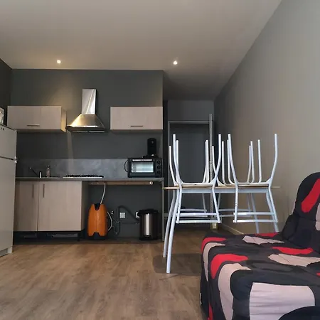 Appartement Appart'Hotel Aubenas *